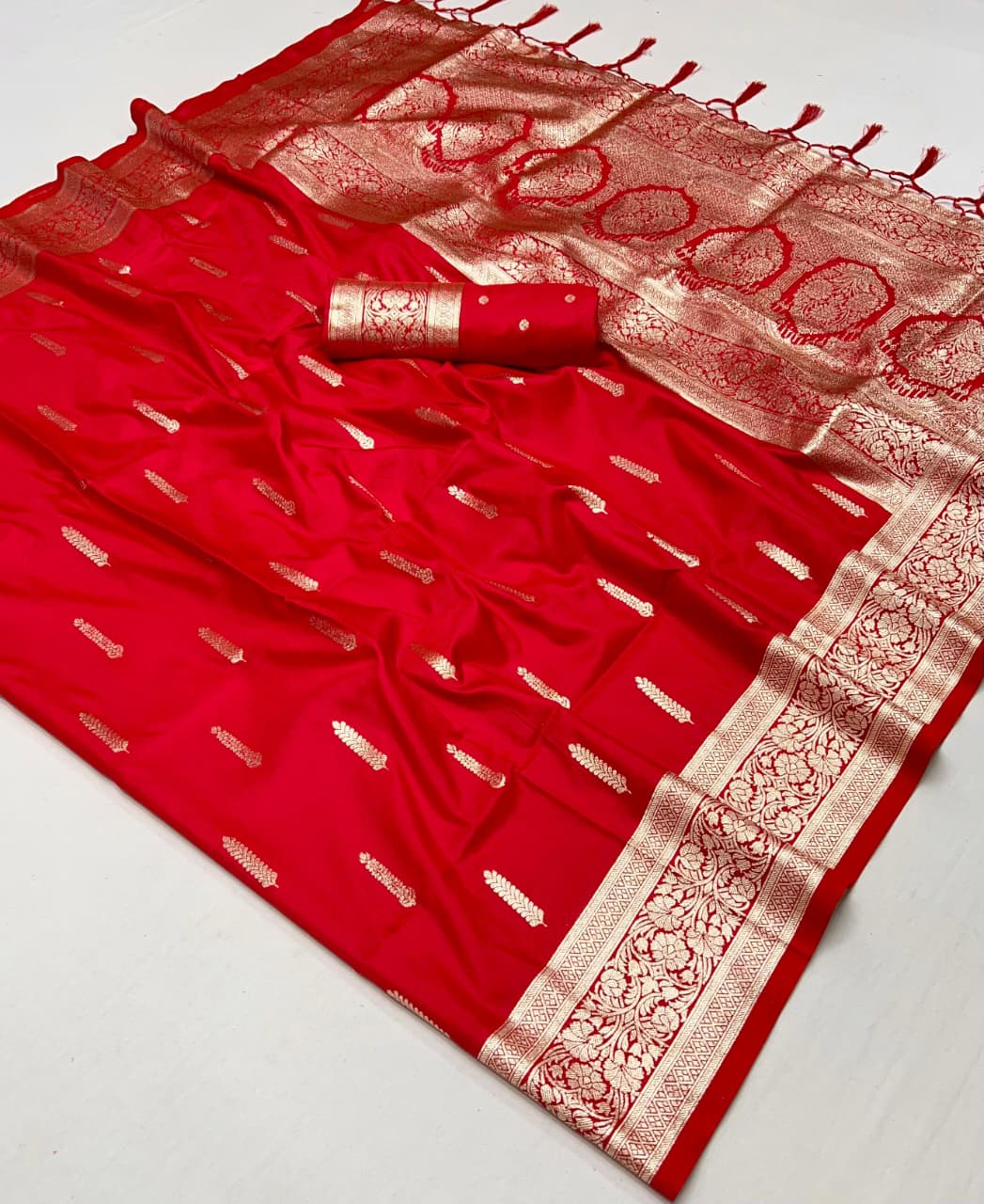 SP002 RIYA BANARASI SILK SAREE